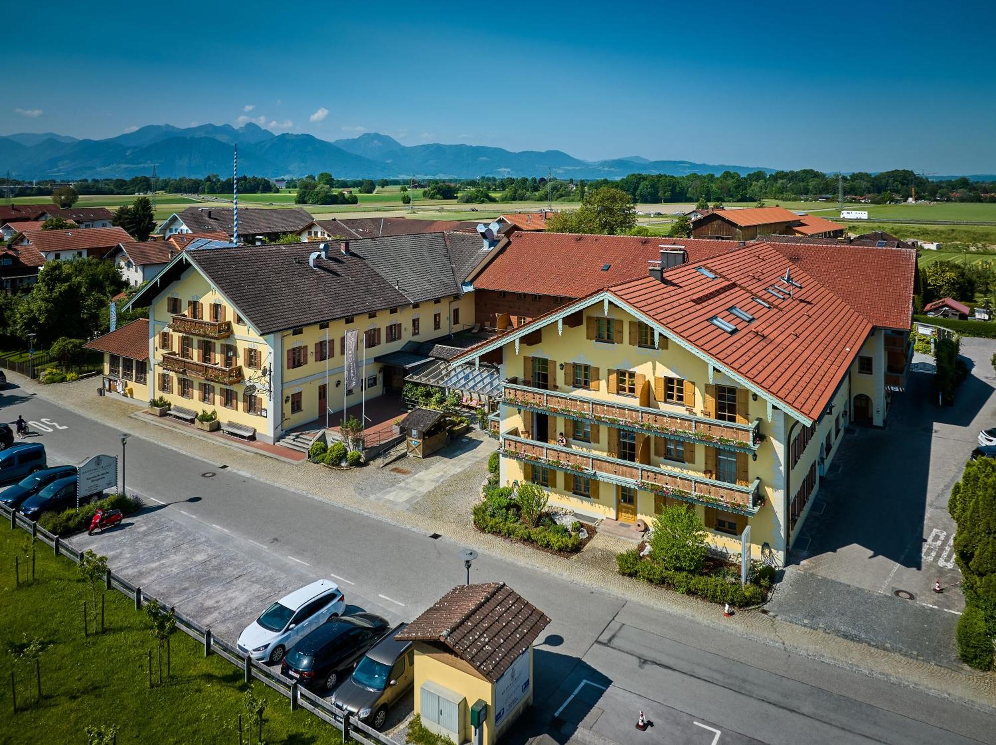 Hotel Happinger Hof Rosenheim Buitenkant foto